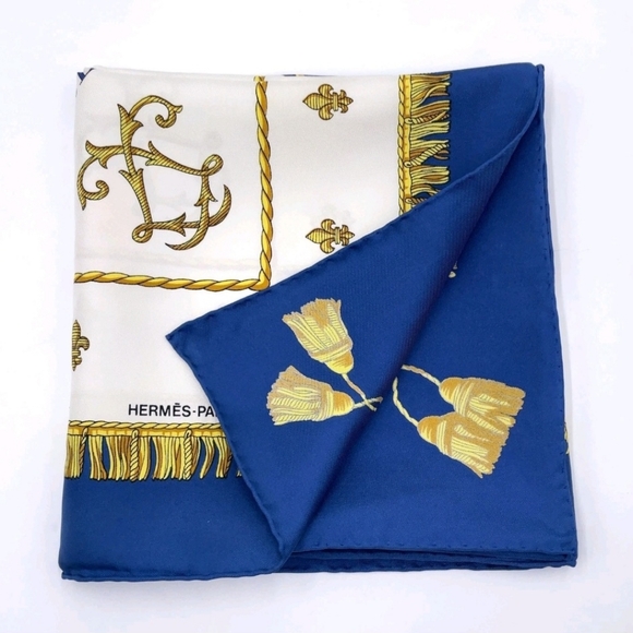 100%Authentic Hermes Carré90 VUE DU CARROSSE DE LA GALERE LA REALE SilkScarf - Picture 4 of 10